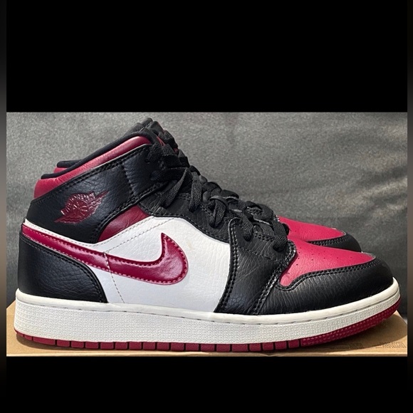 Black, Red, and White Air jordan 1 - Picture 1 of 9